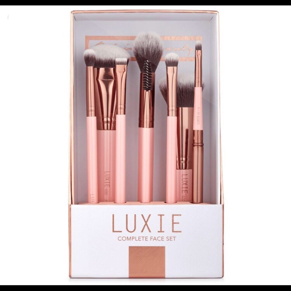 Luxie Compete Face Set